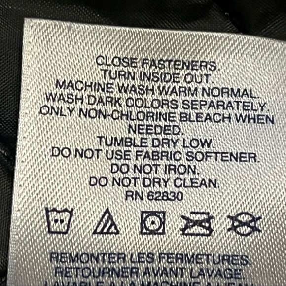 Lands' End Men's Squall Snow Jacket Black w/reflective trim Full Zip Size Medium - Picture 10 of 14